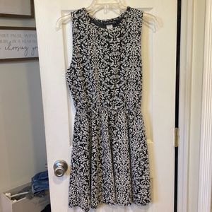 Youth XL (fits like women’s medium)